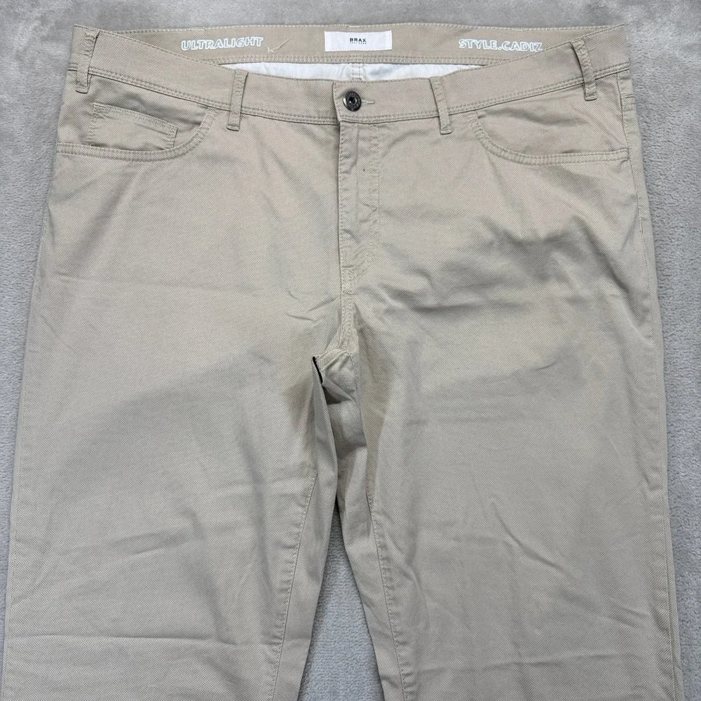 Brax Pants Men's 40x32 Cadiz Ultralight Beige Straight Leg Chino Stretch Trouser